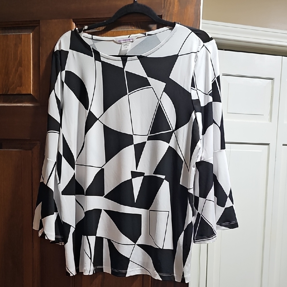 Allison Daley Geometric Black and White Women's Top size large